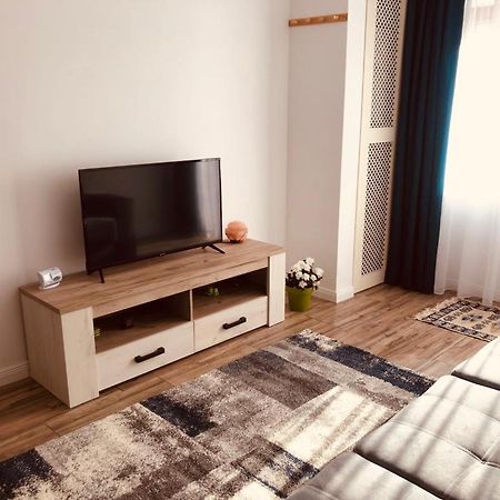 Apartamento Narcisa Piatra Neamţ Exterior foto